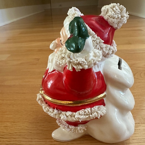 Vintage Santa Claus Bank Coin Bank Spaghetti Trim Japan 1950's-60's - Picture 4 of 14
